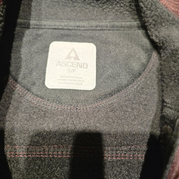 Ascend Men's Dark Brown Zip-Up Sweater with Light Gray Pocket - Picture 5 of 8